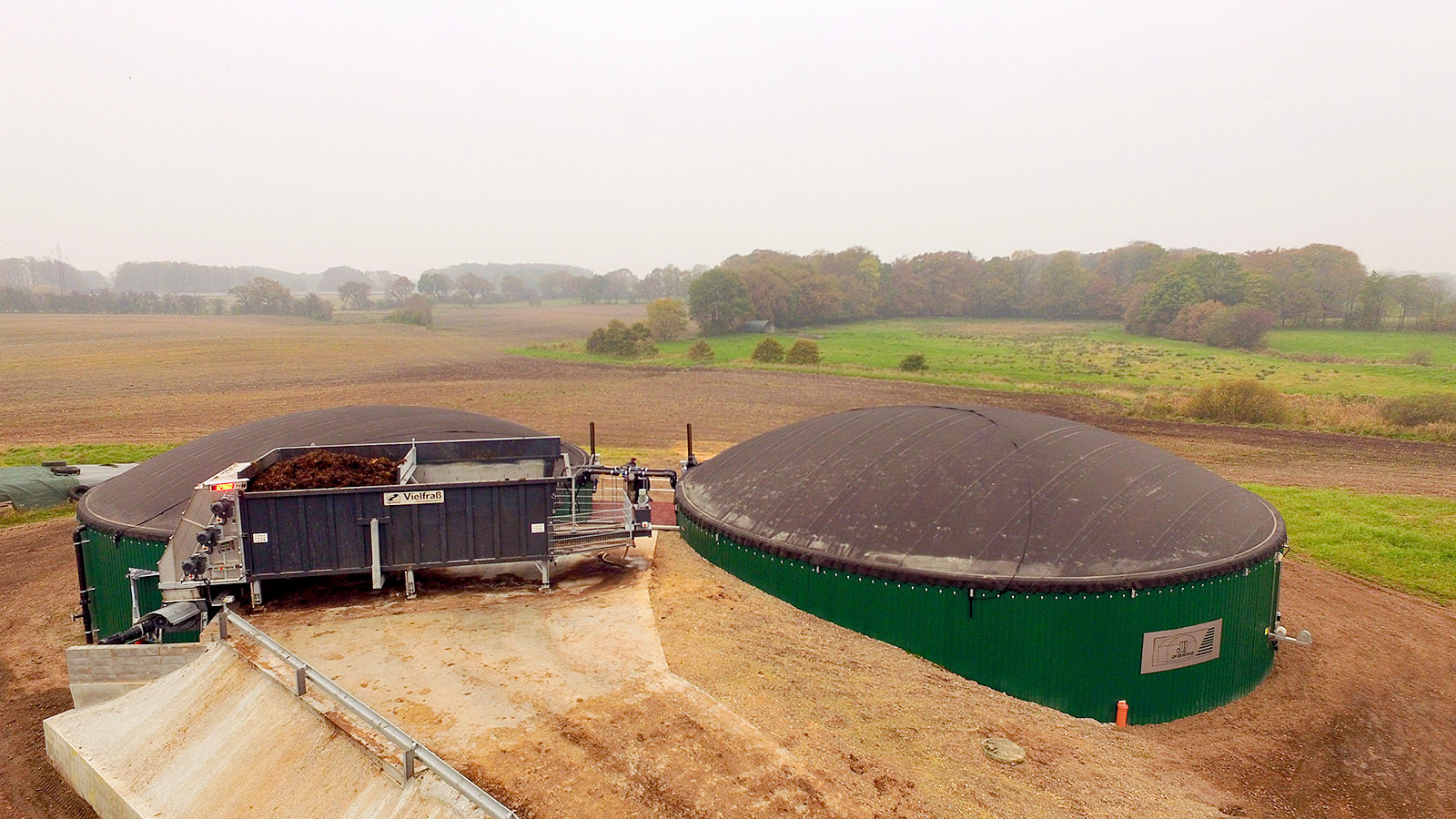Biogasanlæg set fra luften